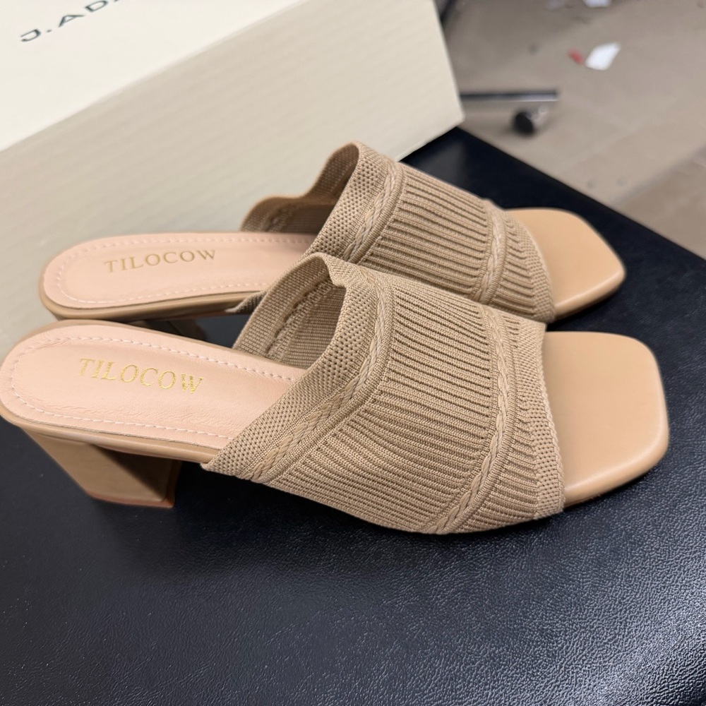 Women's Beige Knit Heeled Mules